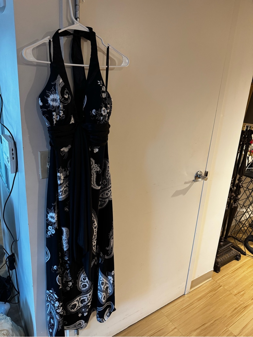 Alyn Paige Black Halter Maxi Dress with White Paisley Print